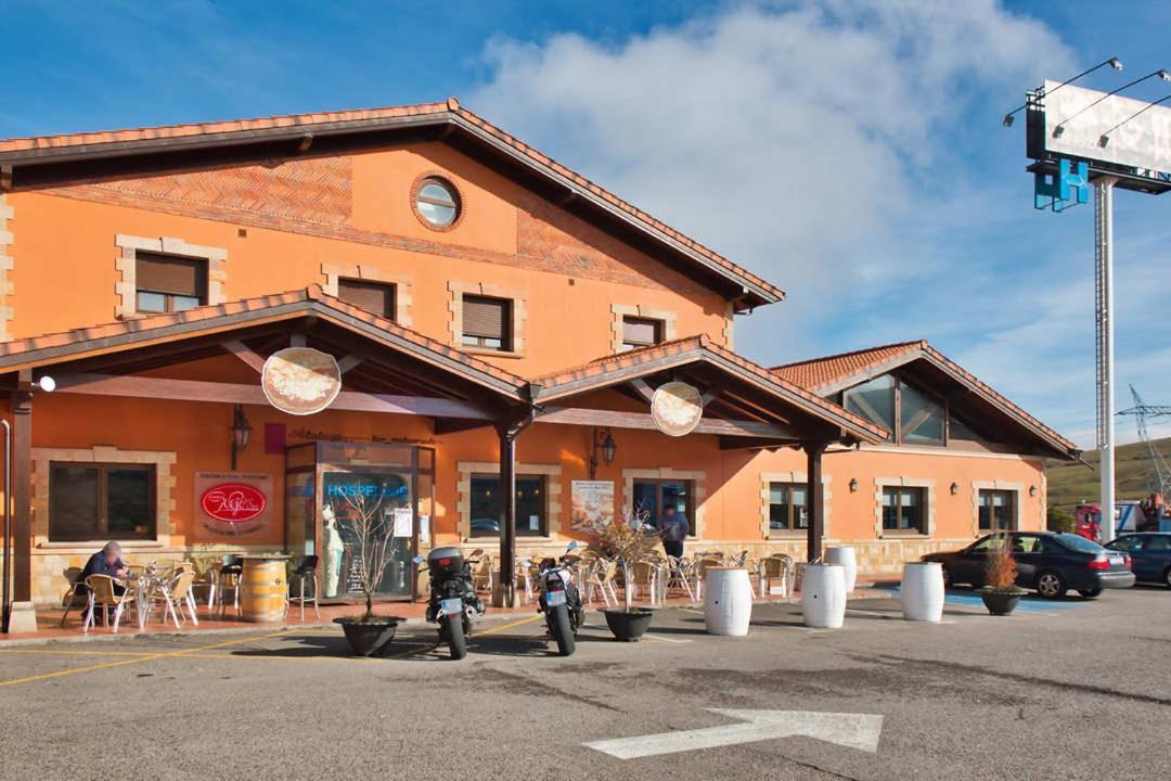 Отель Reinosa Atalaya-La Vega Экстерьер фото